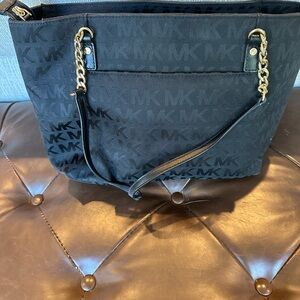 Michael Kors Messenger bag